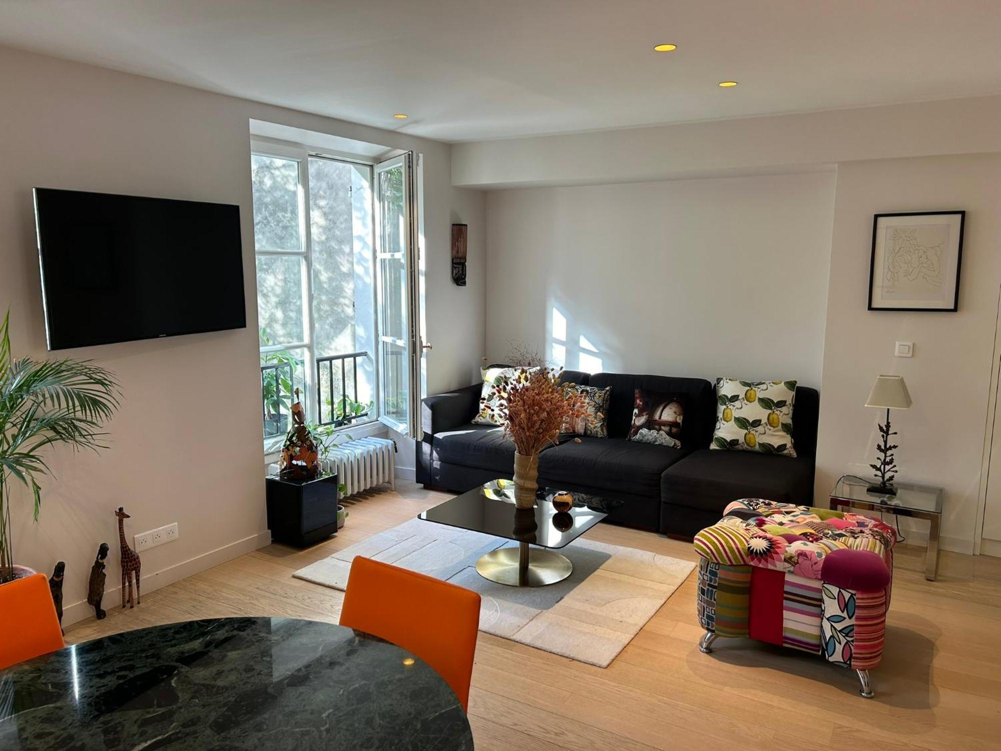 New 100m2 3-bedroom Flat In 6th St Germain-des-pres Apartment