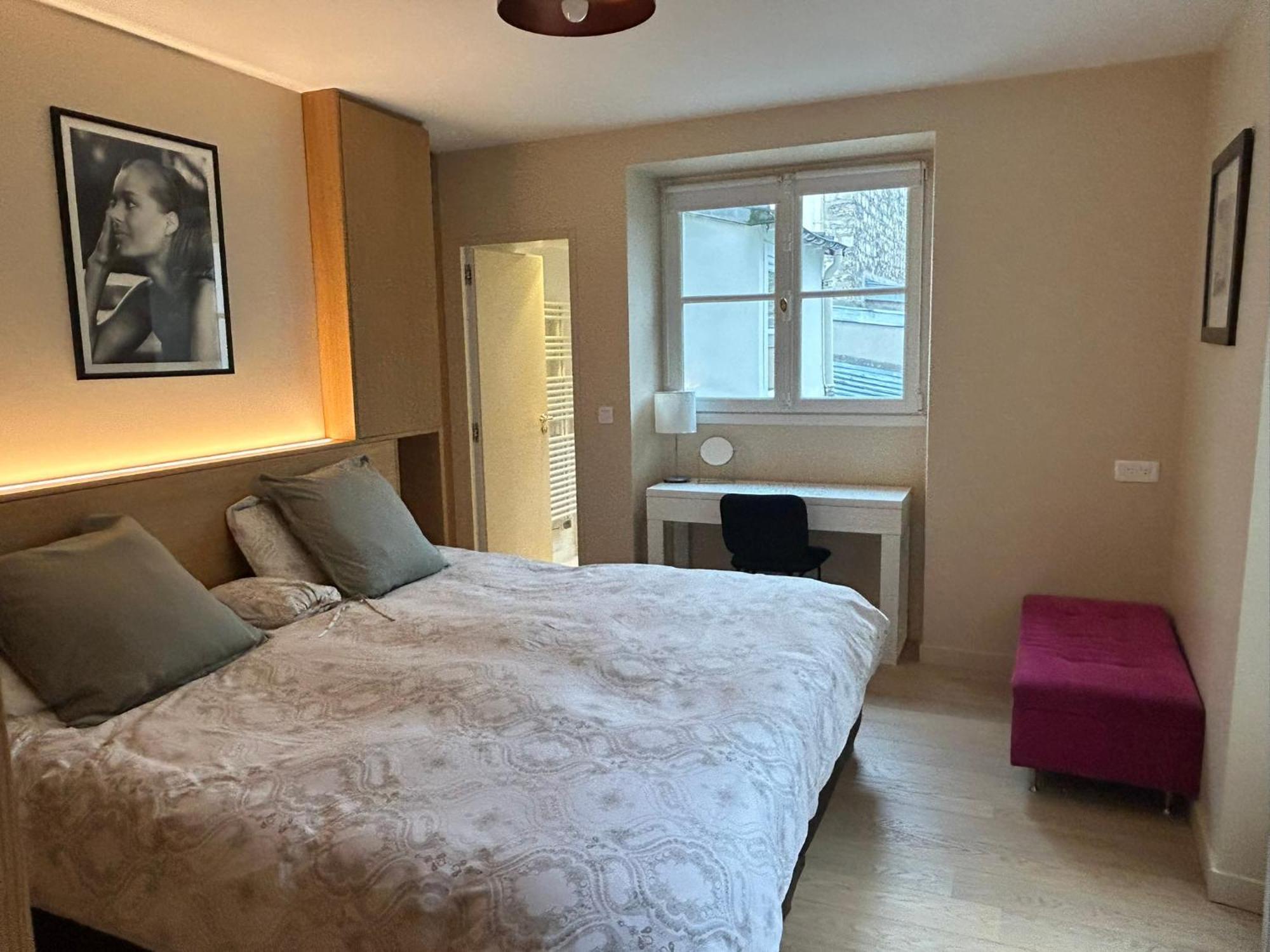 New 100m2 3-bedroom Flat In 6th St Germain-des-pres * Paris